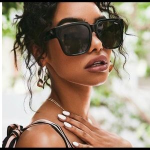 Quay On the Prowl Sunglasses